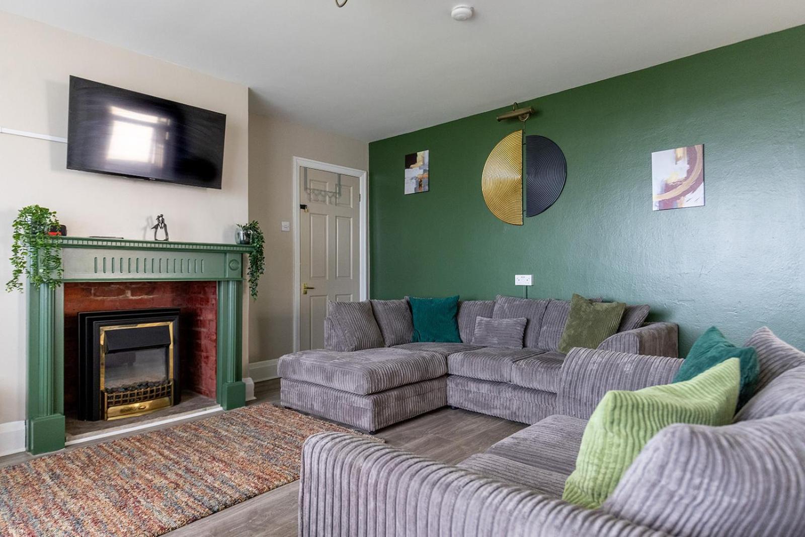 Beachfront Apartment - Ground Floor Apartment With Sea Views, Next To The Beach, Bridlington, North Yorkshire Bessingby Екстер'єр фото