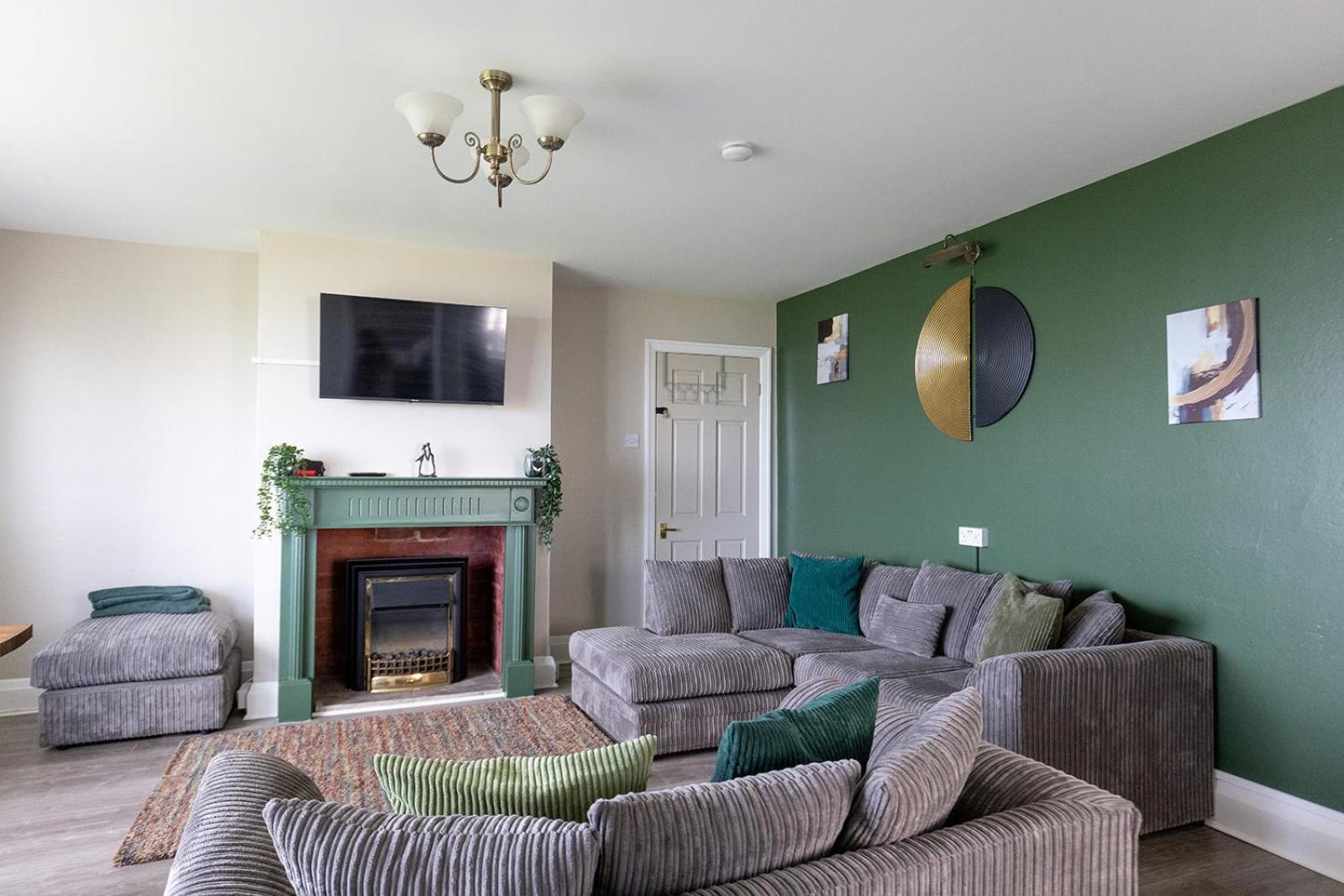 Beachfront Apartment - Ground Floor Apartment With Sea Views, Next To The Beach, Bridlington, North Yorkshire Bessingby Екстер'єр фото